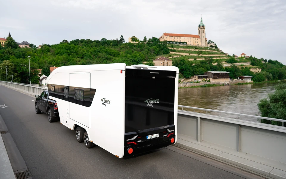 Oryx fifth wheeler — pohled 3